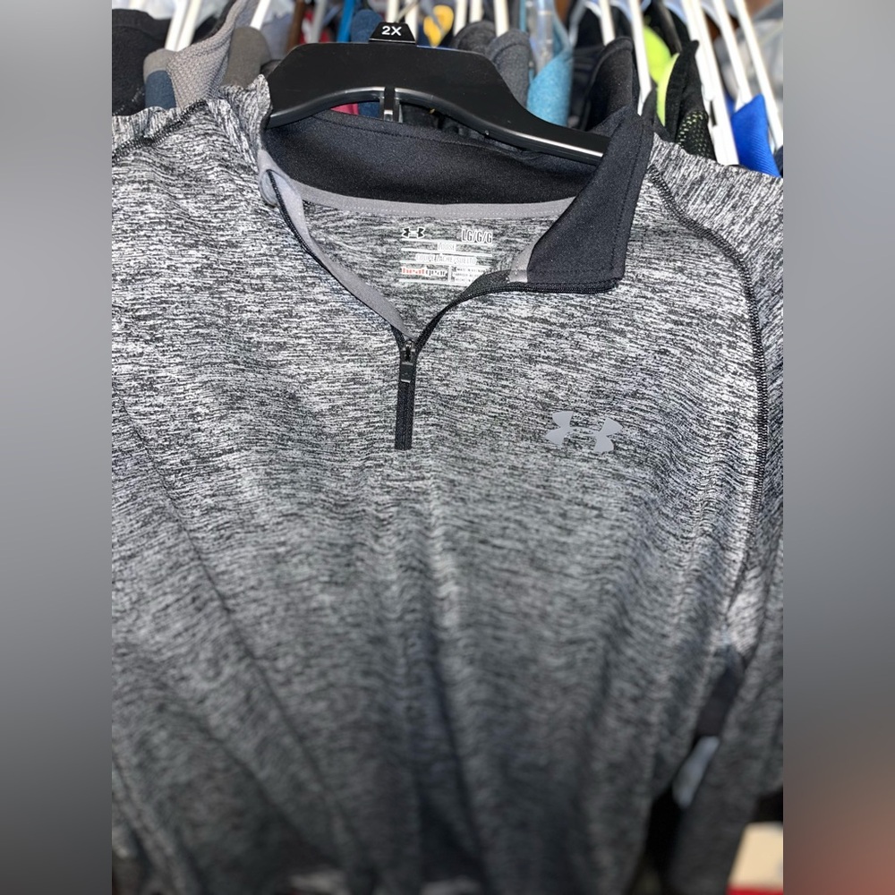 Under Armour Heathered Gray Half-Zip Top